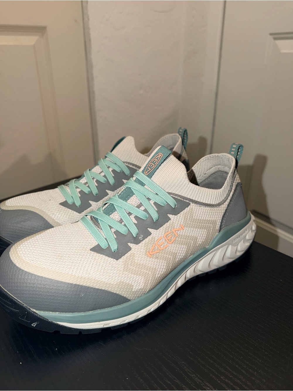 KEEN Women’s Utility Shoe